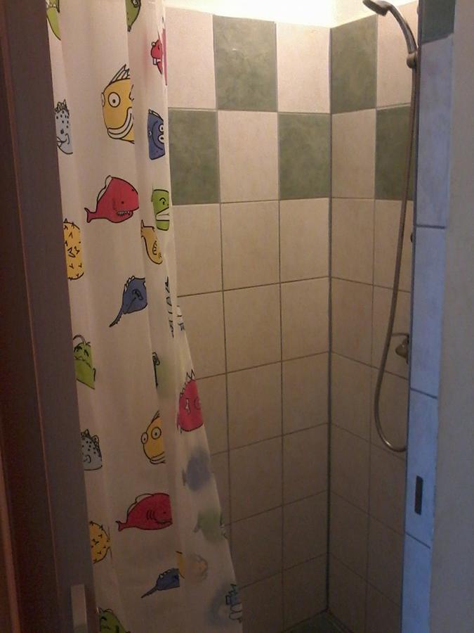 Grill Terasz Etterem Es Szallashely Мезёкёвешд Экстерьер фото